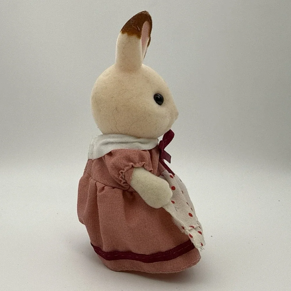 Calico Critters Sylvanian Families Teri Chocolate Rabbit Mother Figure  Dress
